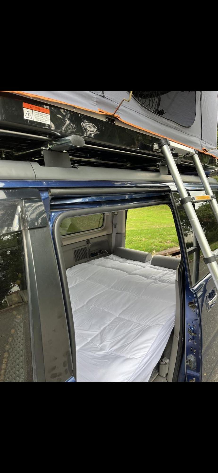 Allyouneedvan Campo de lujo